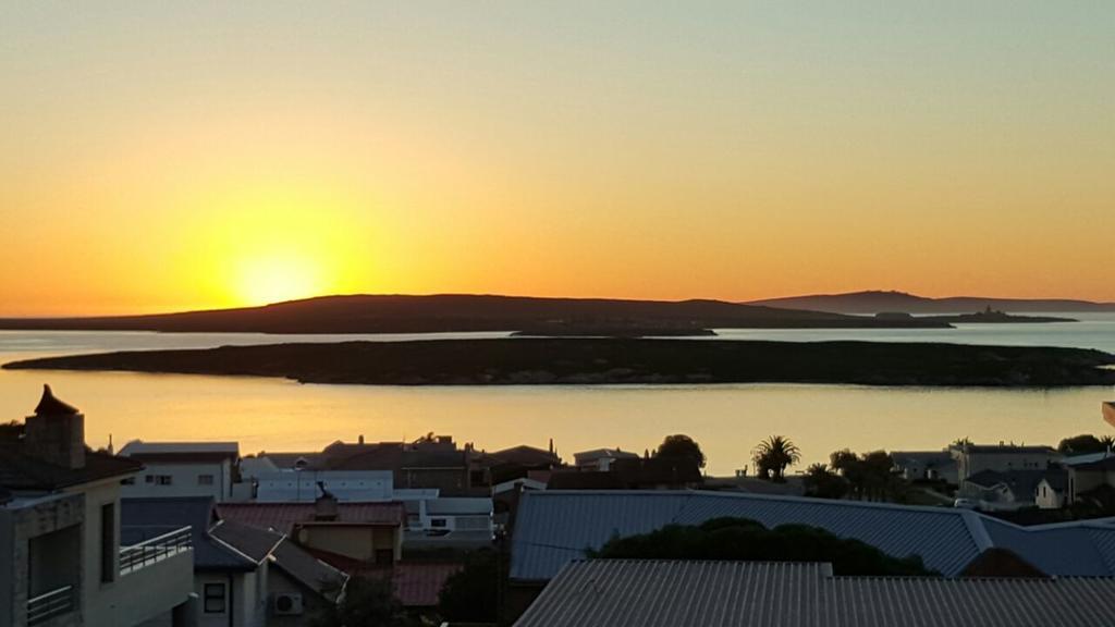 Seagulls Guest House لانجيبان المظهر الخارجي الصورة