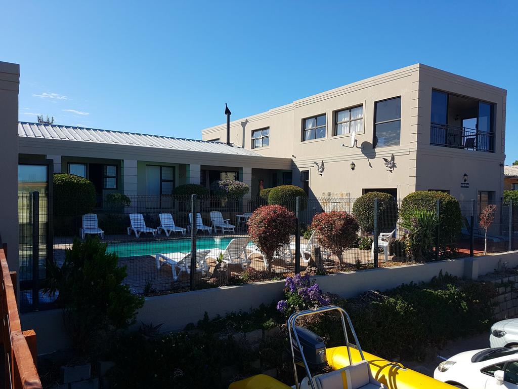 Seagulls Guest House لانجيبان المظهر الخارجي الصورة