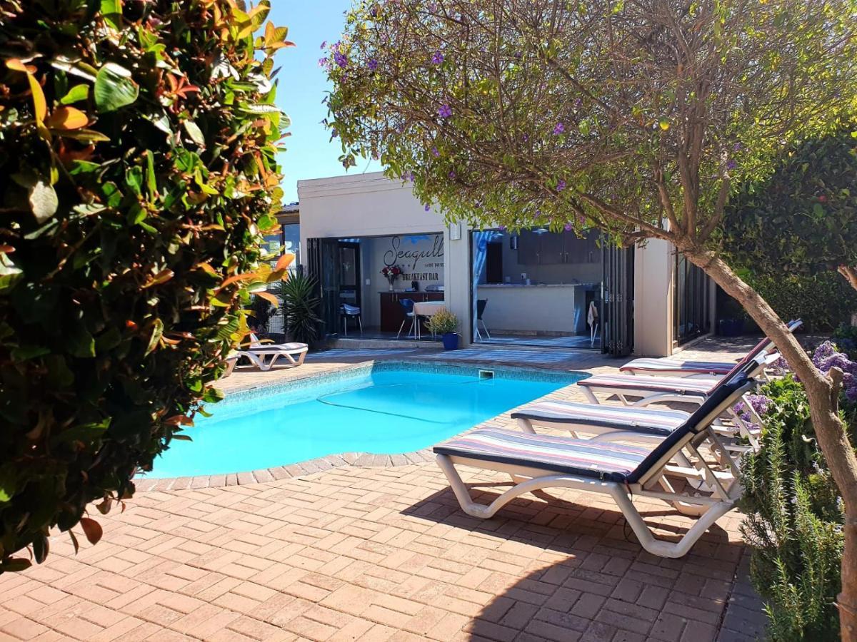 Seagulls Guest House لانجيبان المظهر الخارجي الصورة