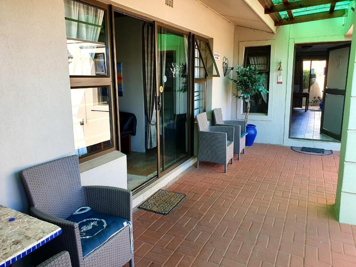 Seagulls Guest House لانجيبان المظهر الخارجي الصورة