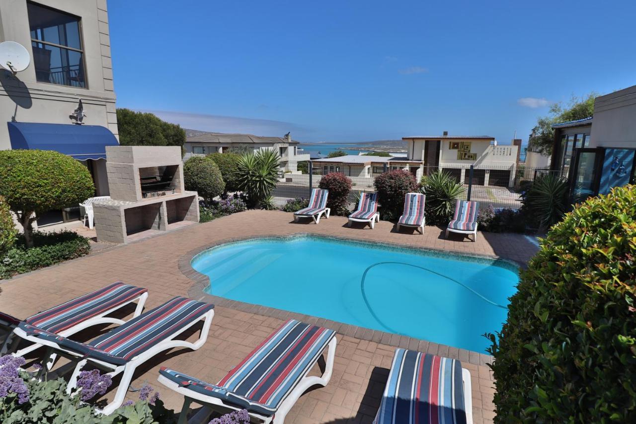 Seagulls Guest House لانجيبان المظهر الخارجي الصورة